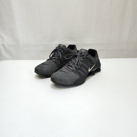 Nike Shox NZ Dark Gray 378341-059 NuBuck Upper Athletic Shoes Mens 12 Cushioned - Picture 2 of 11